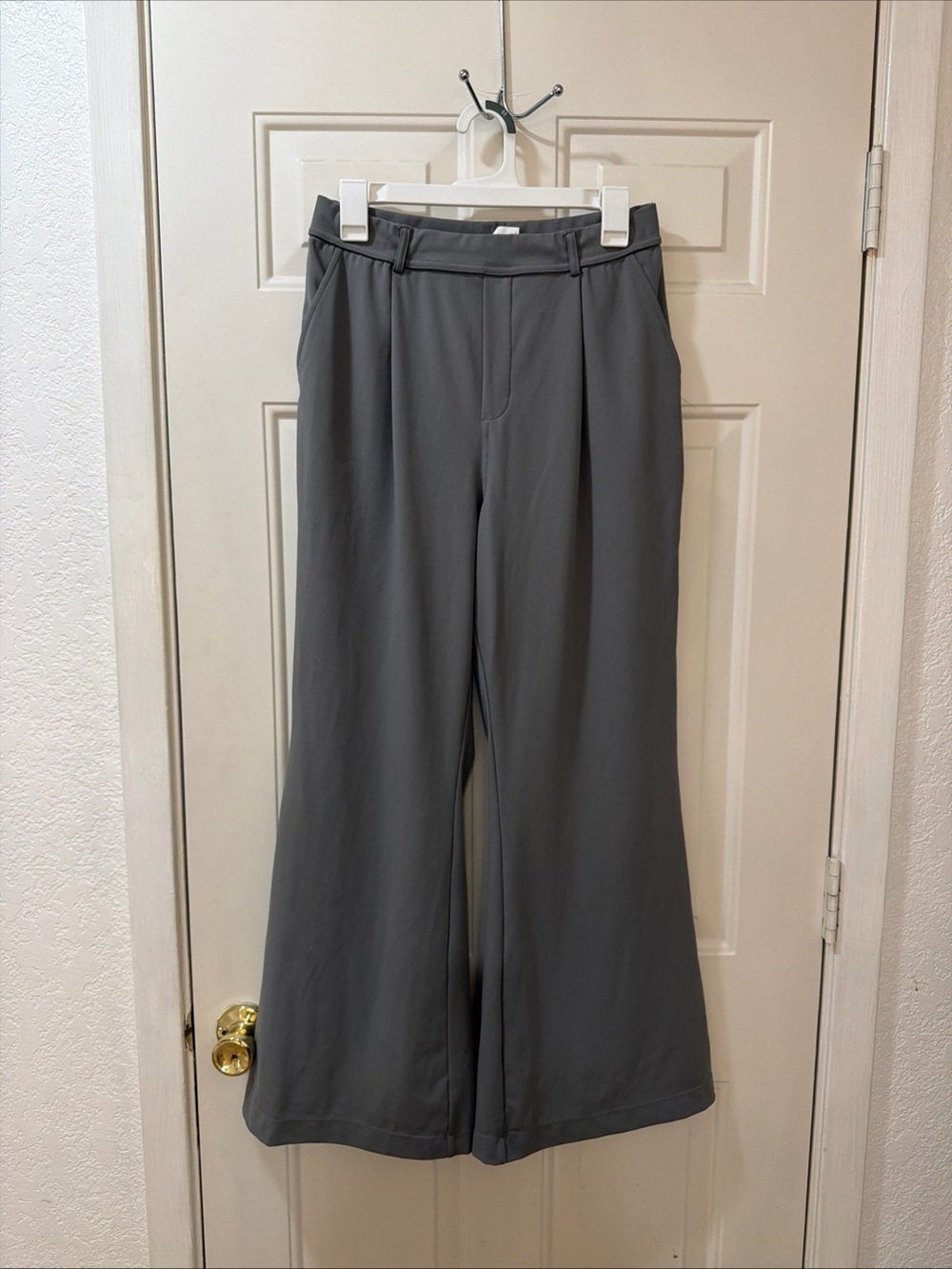 Halara Women's Gray Wide Leg Pull On Stretch  High Rise Work Pants Size M